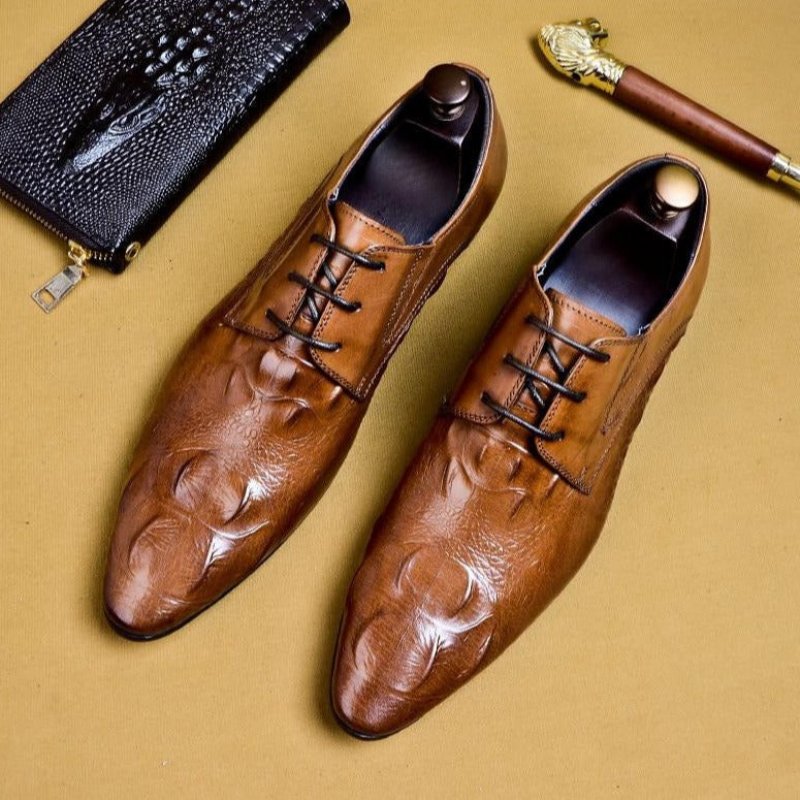 Formele Herenschoenen Luxe Krokodillenleer Brogue-schoenen Met Puntige Neus - Bruin