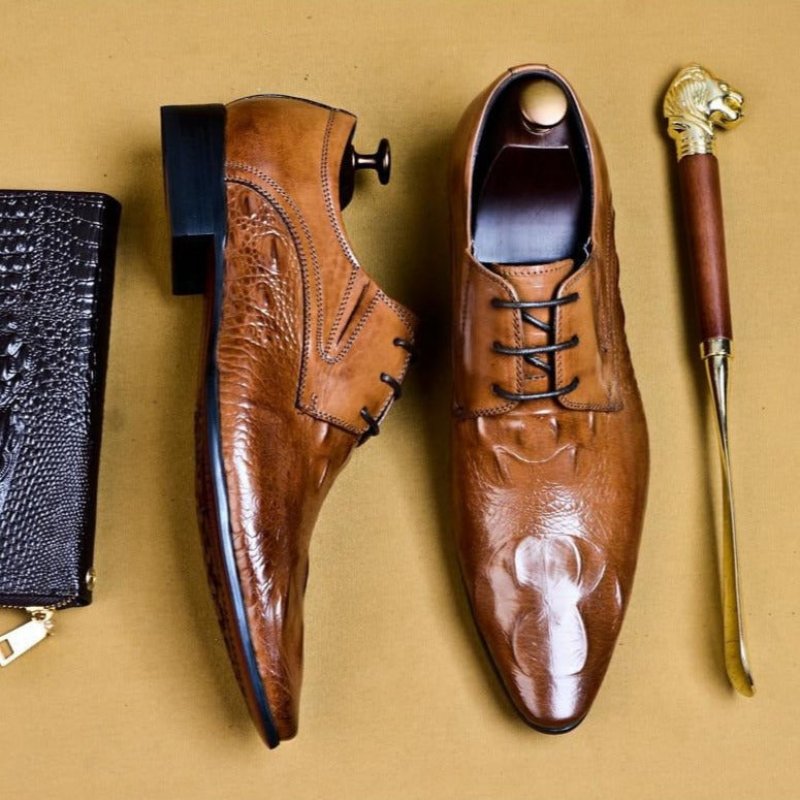 Formele Herenschoenen Luxe Krokodillenleer Brogue-schoenen Met Puntige Neus - Bruin