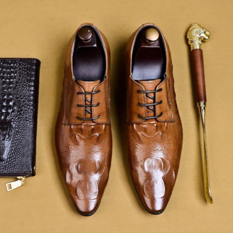 Formele Herenschoenen Luxe Krokodillenleer Brogue-schoenen Met Puntige Neus - Bruin