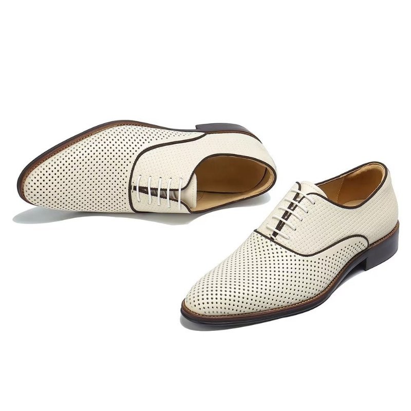 Formele Schoenen Heren Reliëf Elegantie Exotische Oxford-schoenen Met Ronde Neus - Beige