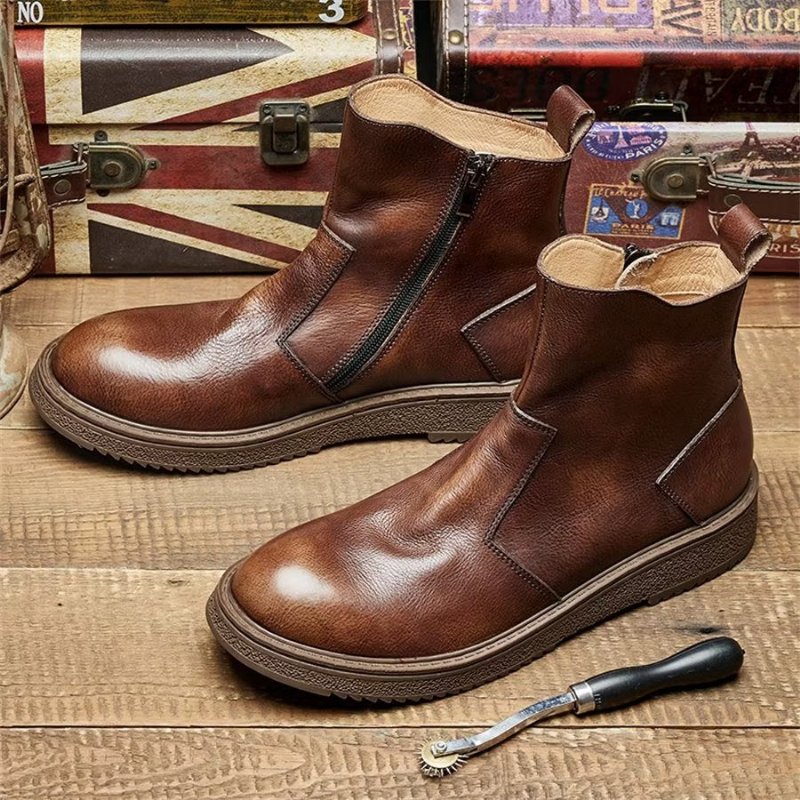 Herenlaarzen Elegante Koeienhuid Slip-on Geperforeerde Enkellaarsjes - Koffie