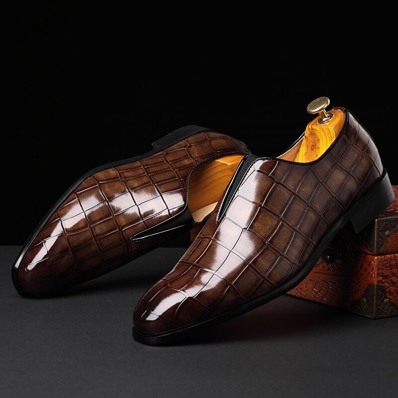 Loafers Heren Exotische Brogueschoenen Met Puntige Neus - Koffie